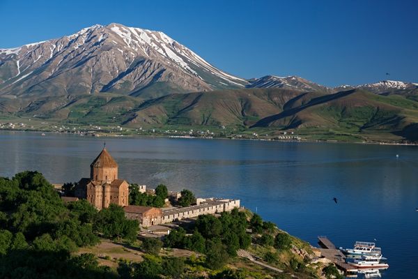 GEZDİM GÖRDÜM 'VAN'